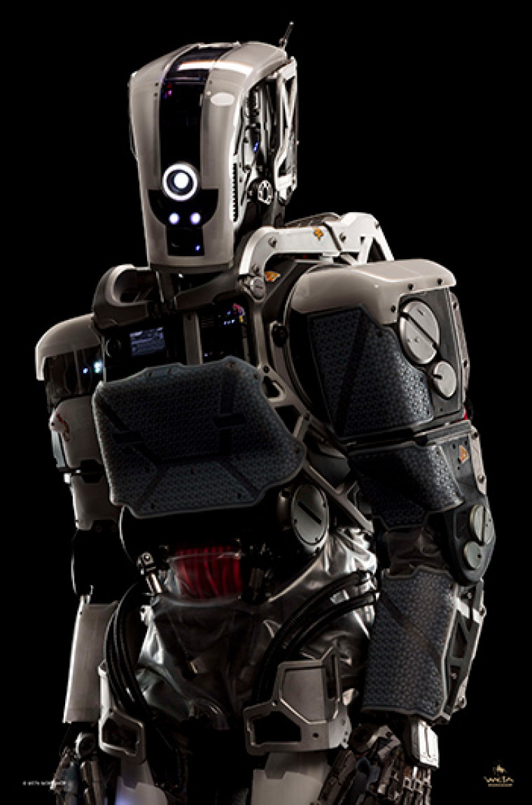 I Am Mother: Specialty robot suit | Workshop